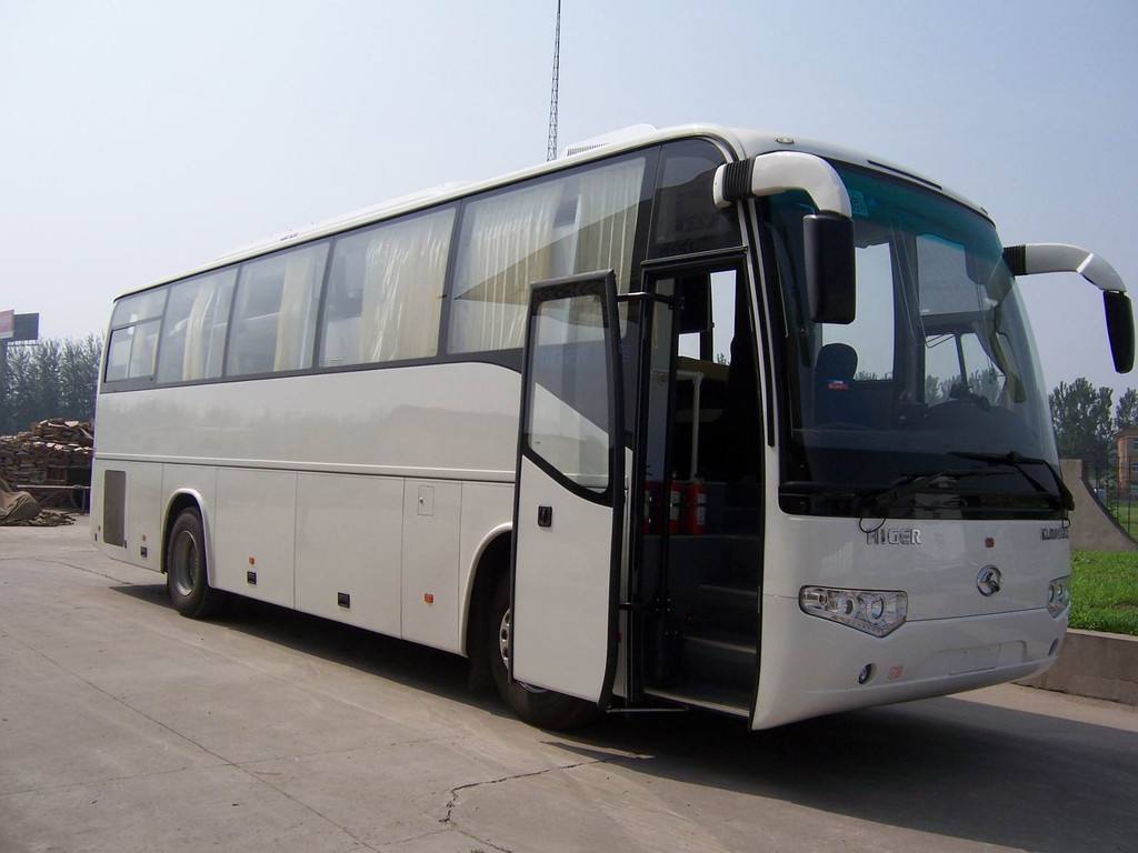 大巴車 大巴車